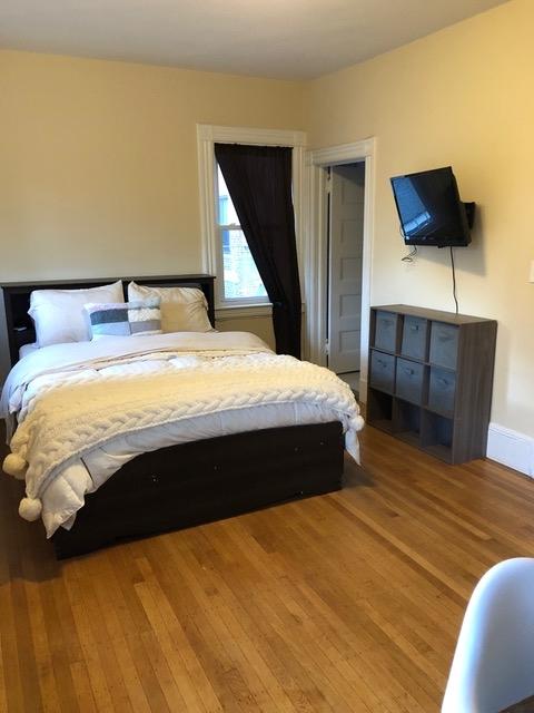 1 Bedroom Apartment on 2nd Fl of Private Home - H/HW -  Located in the Heart of New Rochelle