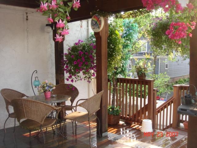 Beautiful 2 Bedroom, 2 Bath Apartment - 1st Fl With Fireplace & Parking For 2 Cars (Tandem) - Pelham